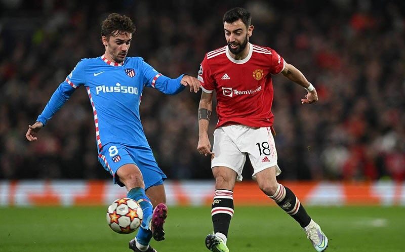 Antoine Griezmann trong một pha bóng