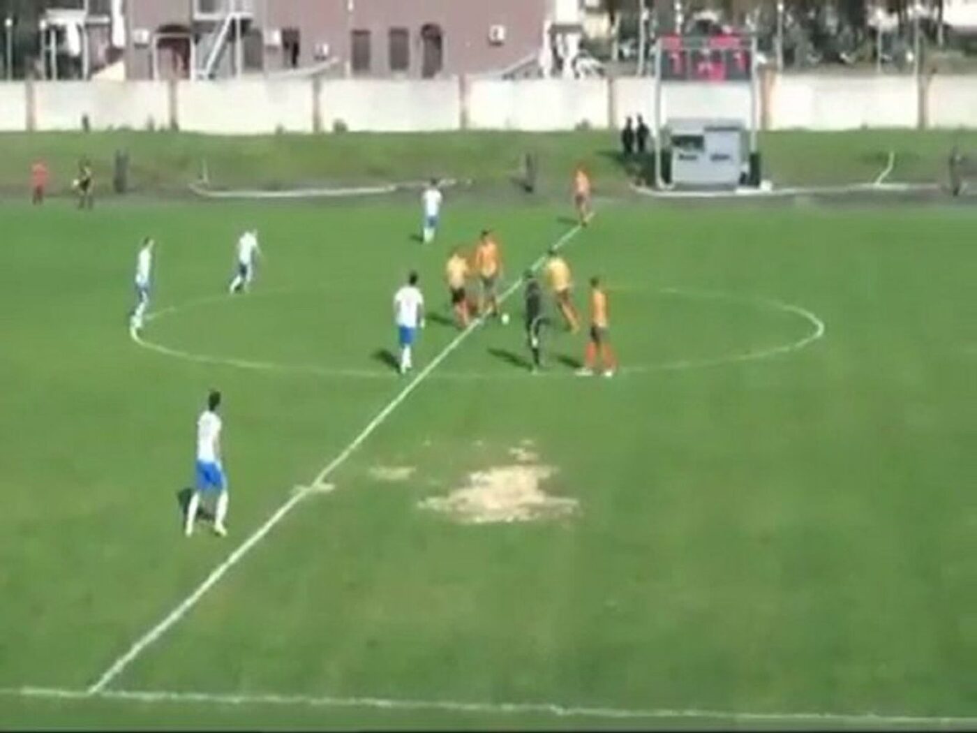 Phá sút bóng thành bàn của Osinov