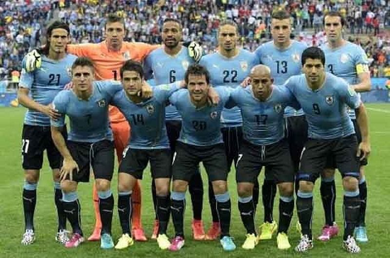 Uruguay cũng có 2 lần vô địch World Cup