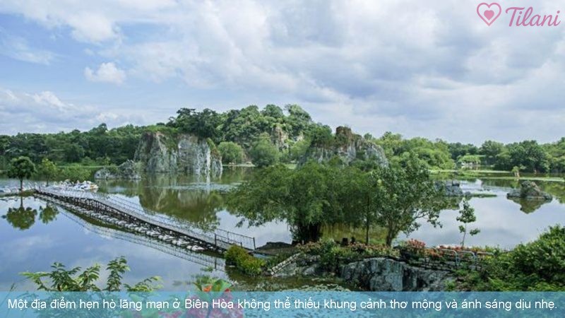 Một địa điểm hẹn hò lãng mạn ở Biên Hòa không thể thiếu khung cảnh thơ mộng và ánh sáng dịu nhẹ.