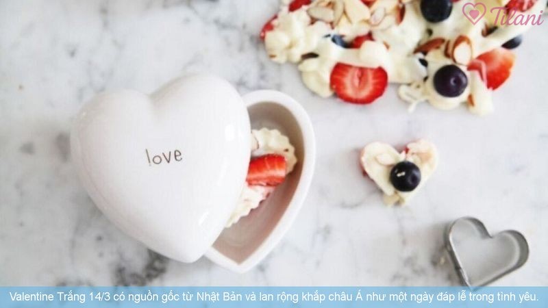 Valentine Trắng 14/3 có nguồn gốc từ Nhật Bản và lan rộng khắp châu Á như một ngày đáp lễ trong tình yêu.