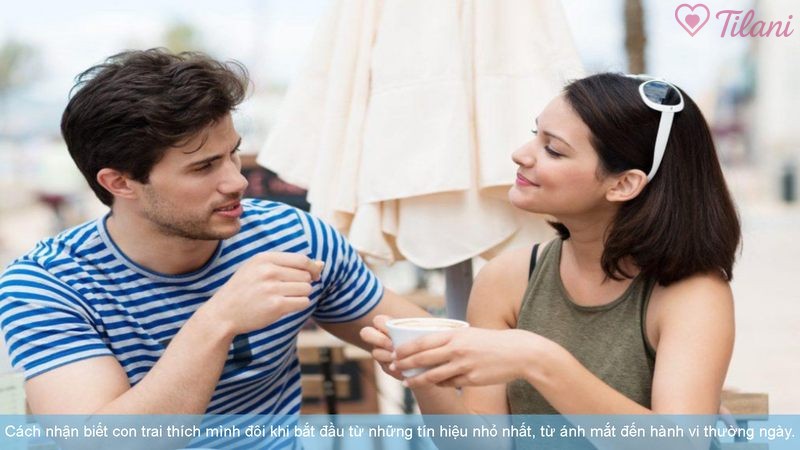 Cách nhận biết con trai thích mình đôi khi bắt đầu từ những tín hiệu nhỏ nhất, từ ánh mắt đến hành vi thường ngày.